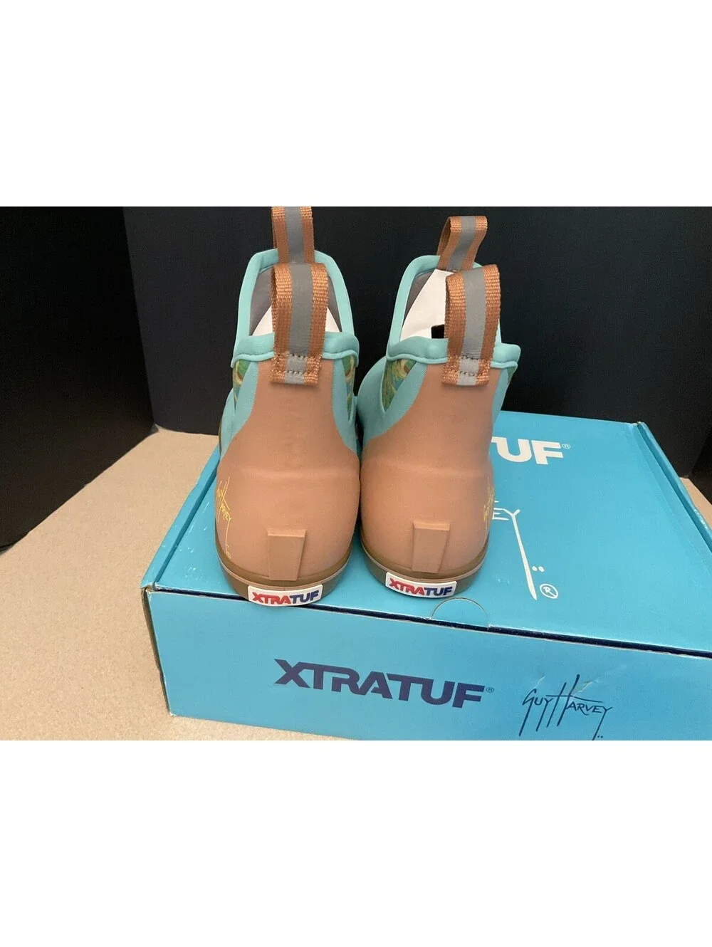 Xtratuf new womens